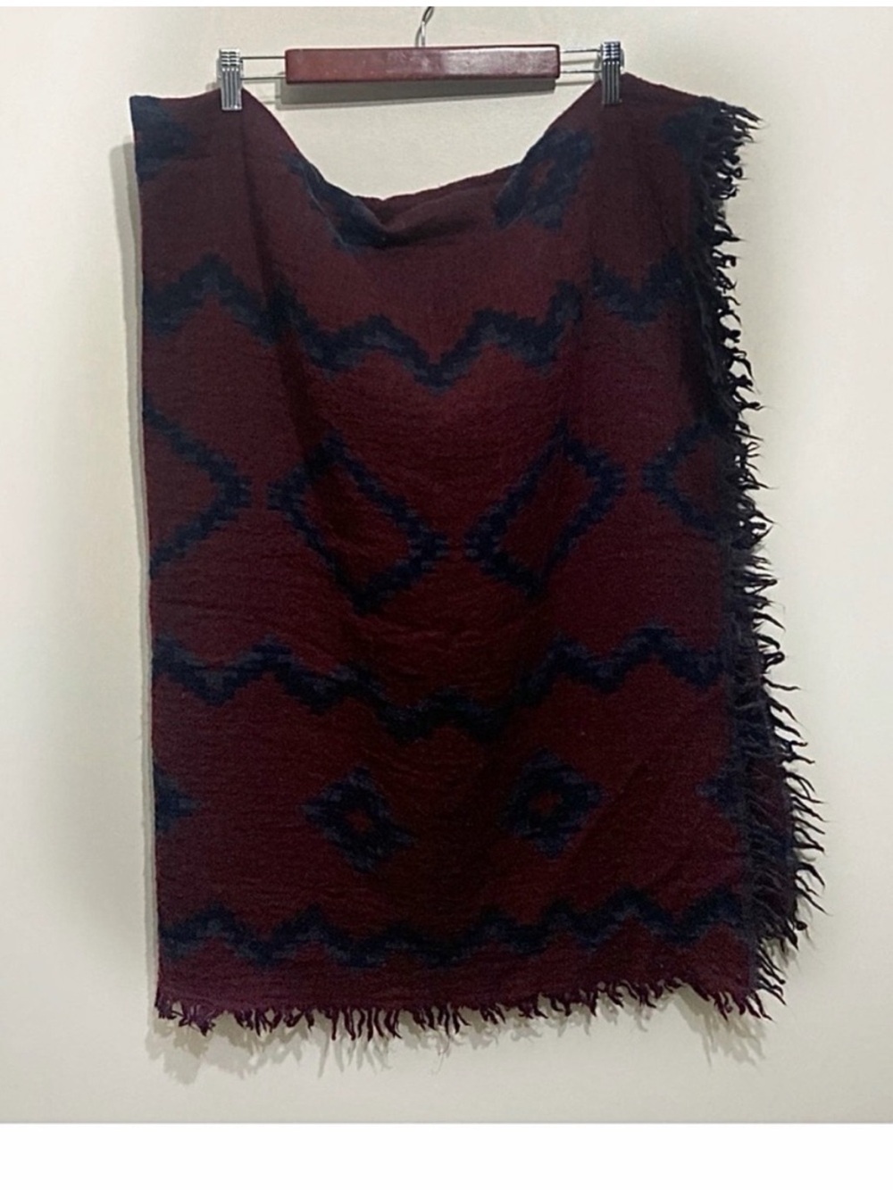 Wilfred Diamond Mosaic Blanket Scarf 100% Wool Fringe Maroon Burgundy